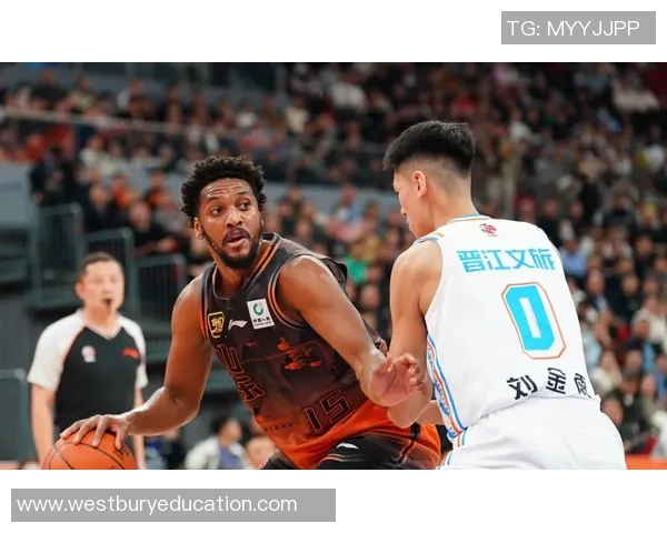 山东男篮外援引进进展顺利第三第四外援人选仍在确定中 山东男篮外援引进进展顺利第三第四外援人选仍在确定中