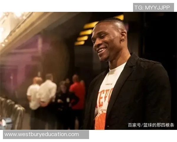 雷霆三巨头2025-26赛季定妆照曝光引发球迷热议 雷霆三巨头2025-26赛季定妆照曝光引发球迷热议