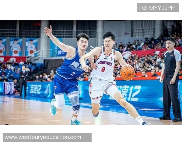 青岛男篮战胜广州男篮